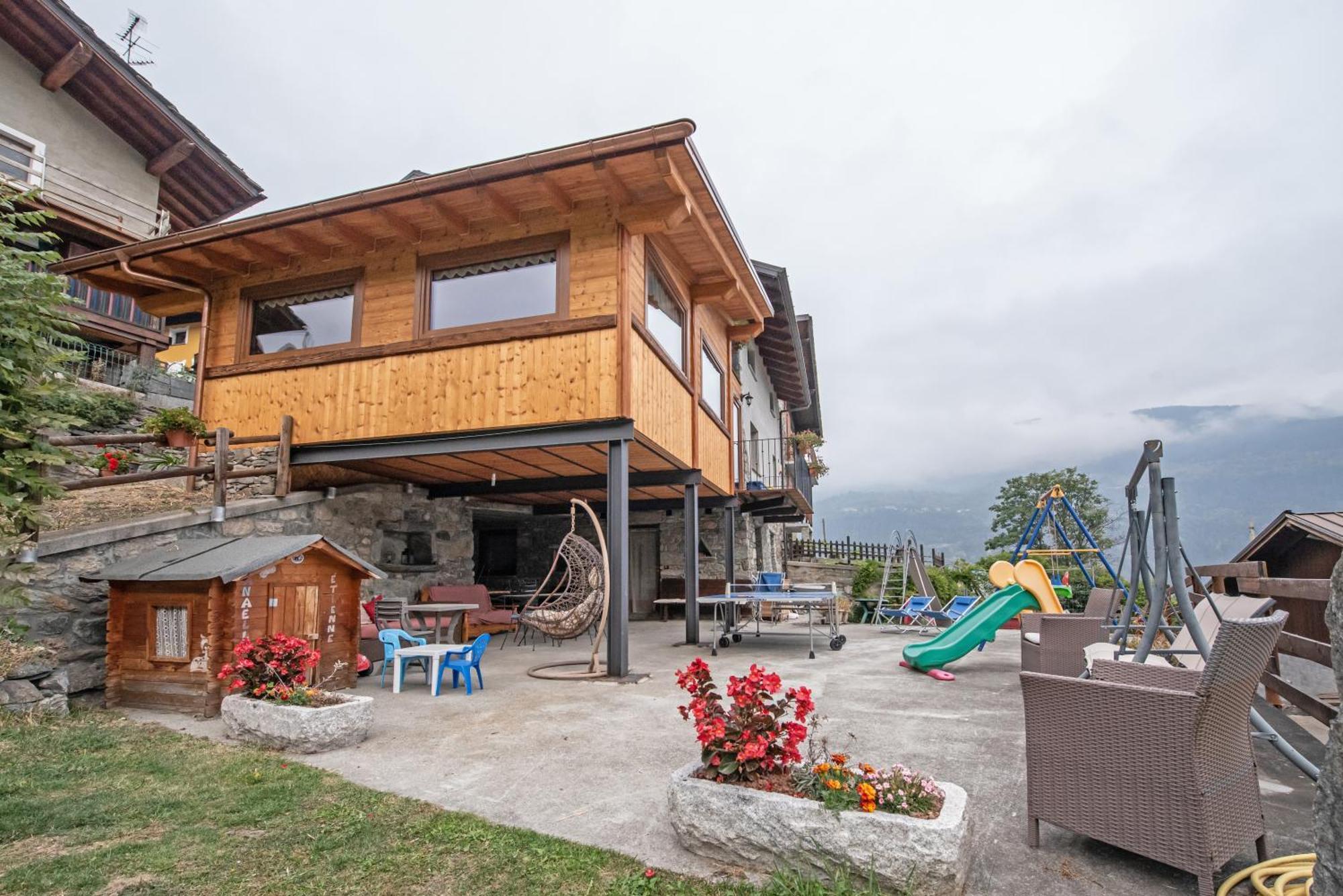 Agriturismo La Clochette Torgnon Bagian luar foto