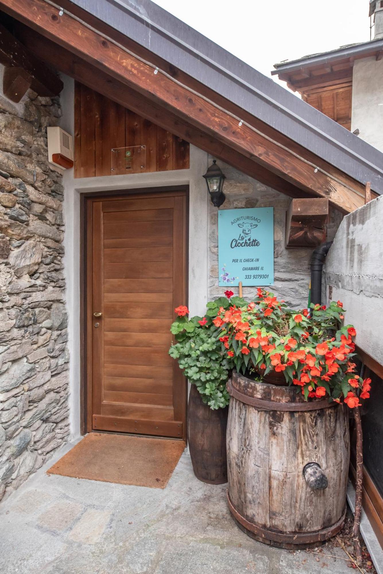 Agriturismo La Clochette Torgnon Bagian luar foto